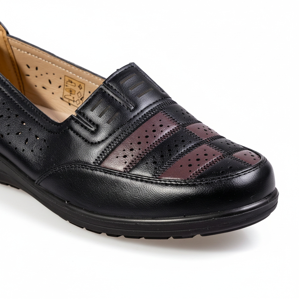 S566-1 Černé elegantní dámské boty z ekologické kůže s kontrastními prvky
