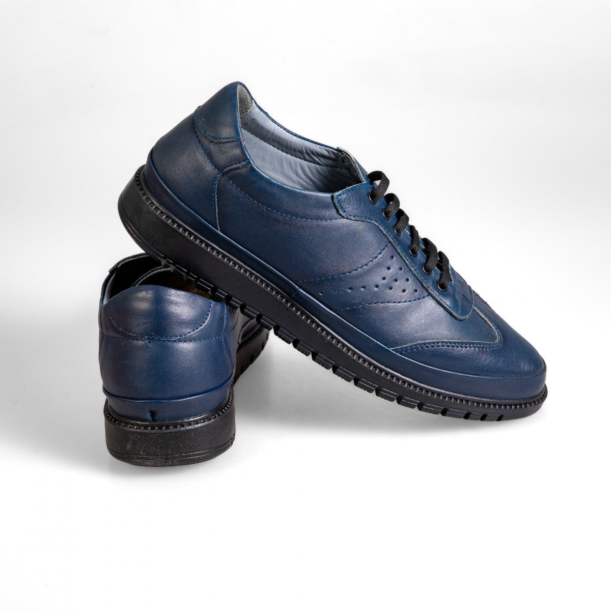 621001 Kék férfi cipő