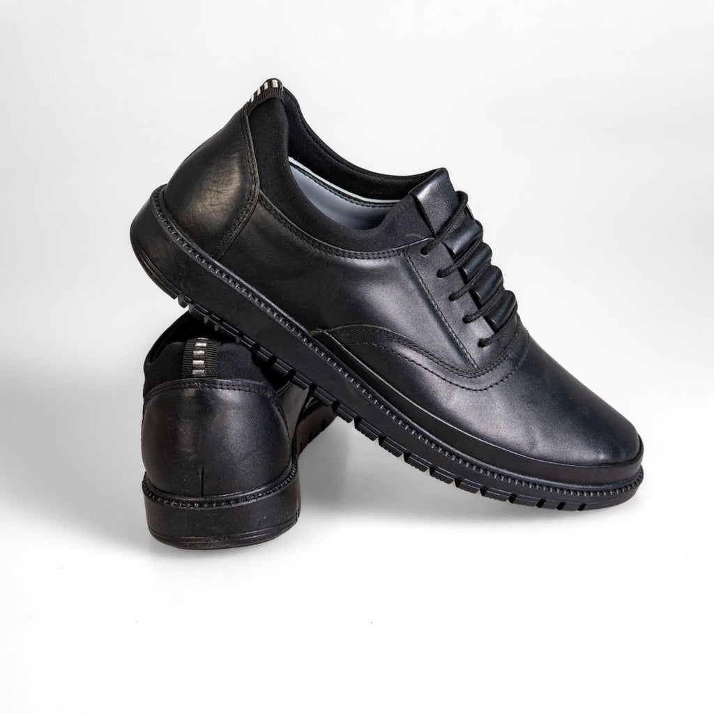 621005 Fekete férfi cipő