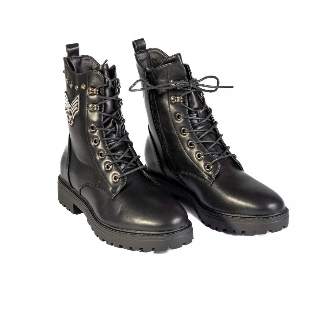 8857PU Fekete női csizma