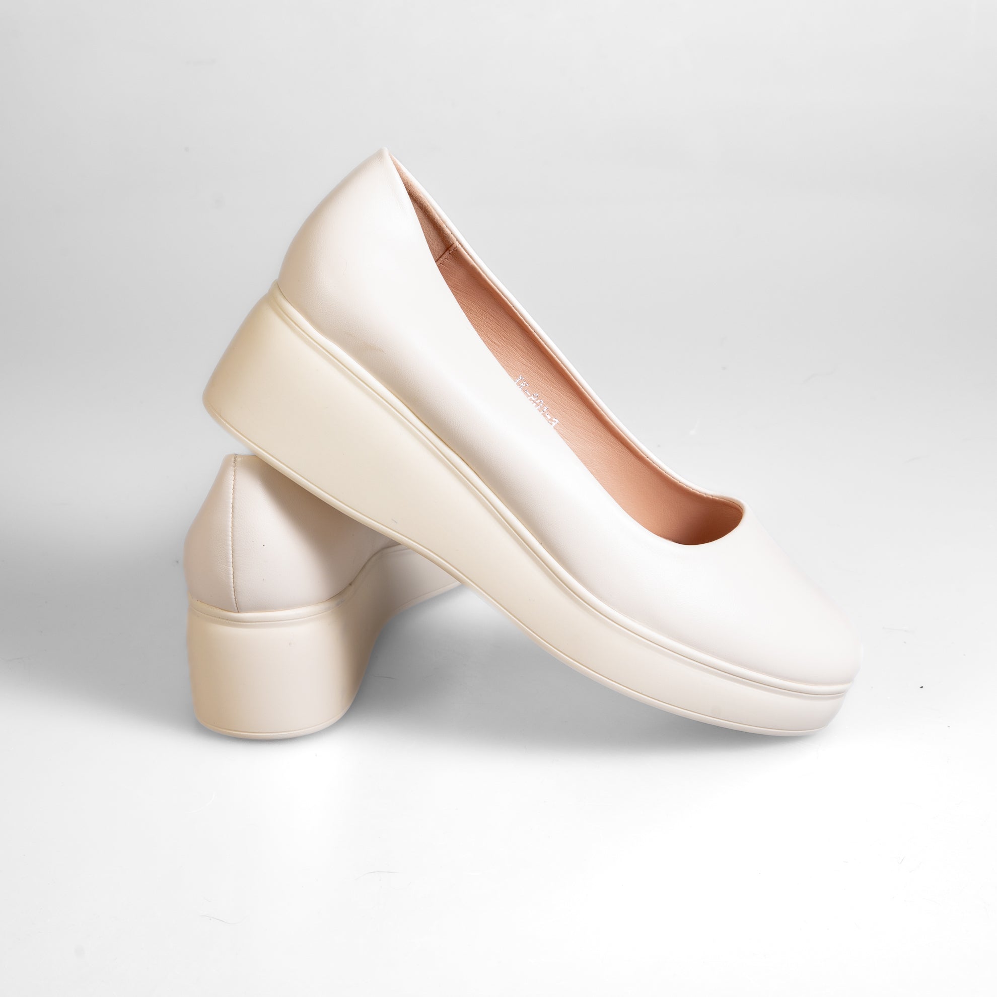 JK-801-3 Béžové dámské volnočasové boty