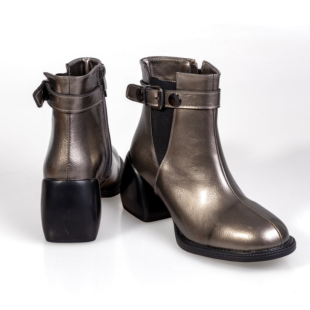 SL1776 Platinum – Women’s Metallic Gloss Ankle Boots