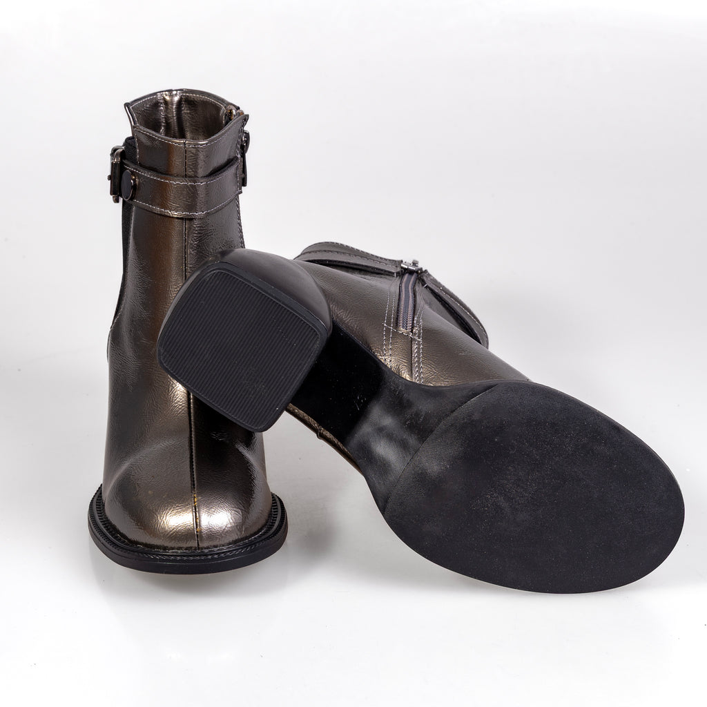 SL1776 Platinum – Women’s Metallic Gloss Ankle Boots