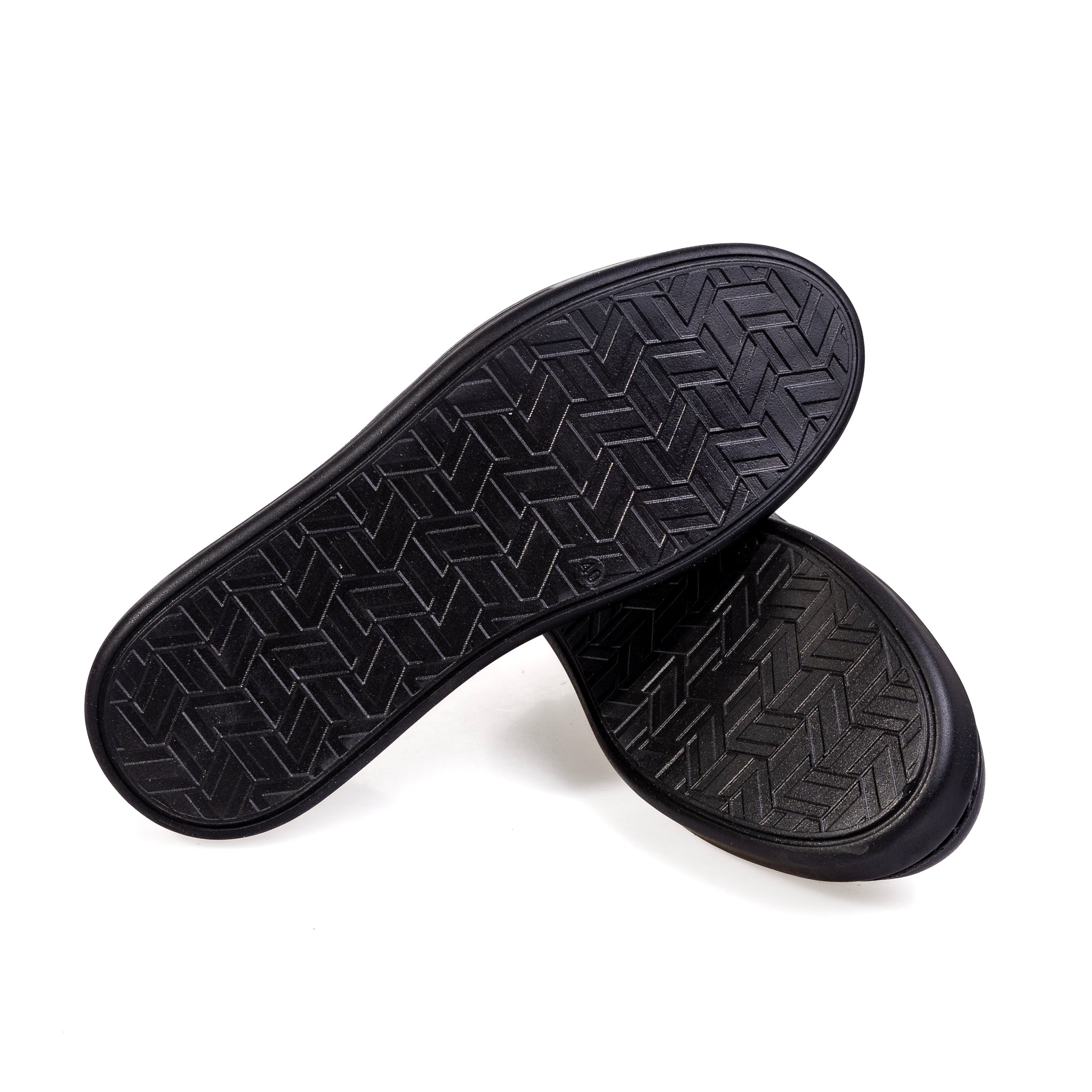 7037 Black – Premium Men’s Genuine Leather Everyday Shoes