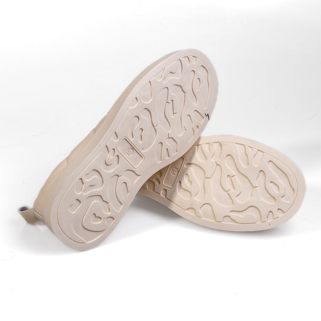 N205-3 Bézs – Női steppelt platformos slip-on cipő