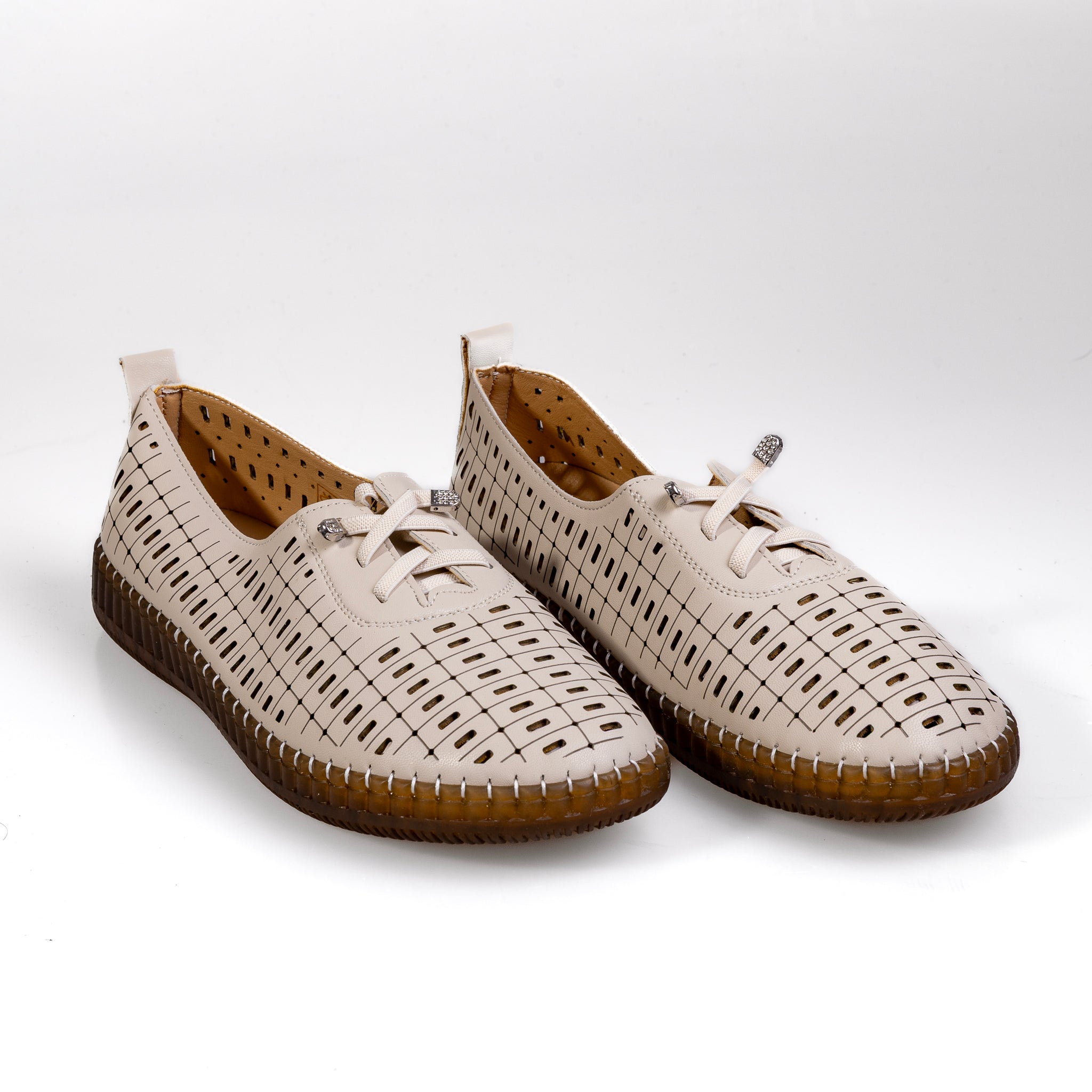 S567-3 Beige – Women’s Lightweight Textile Everyday Shoes
