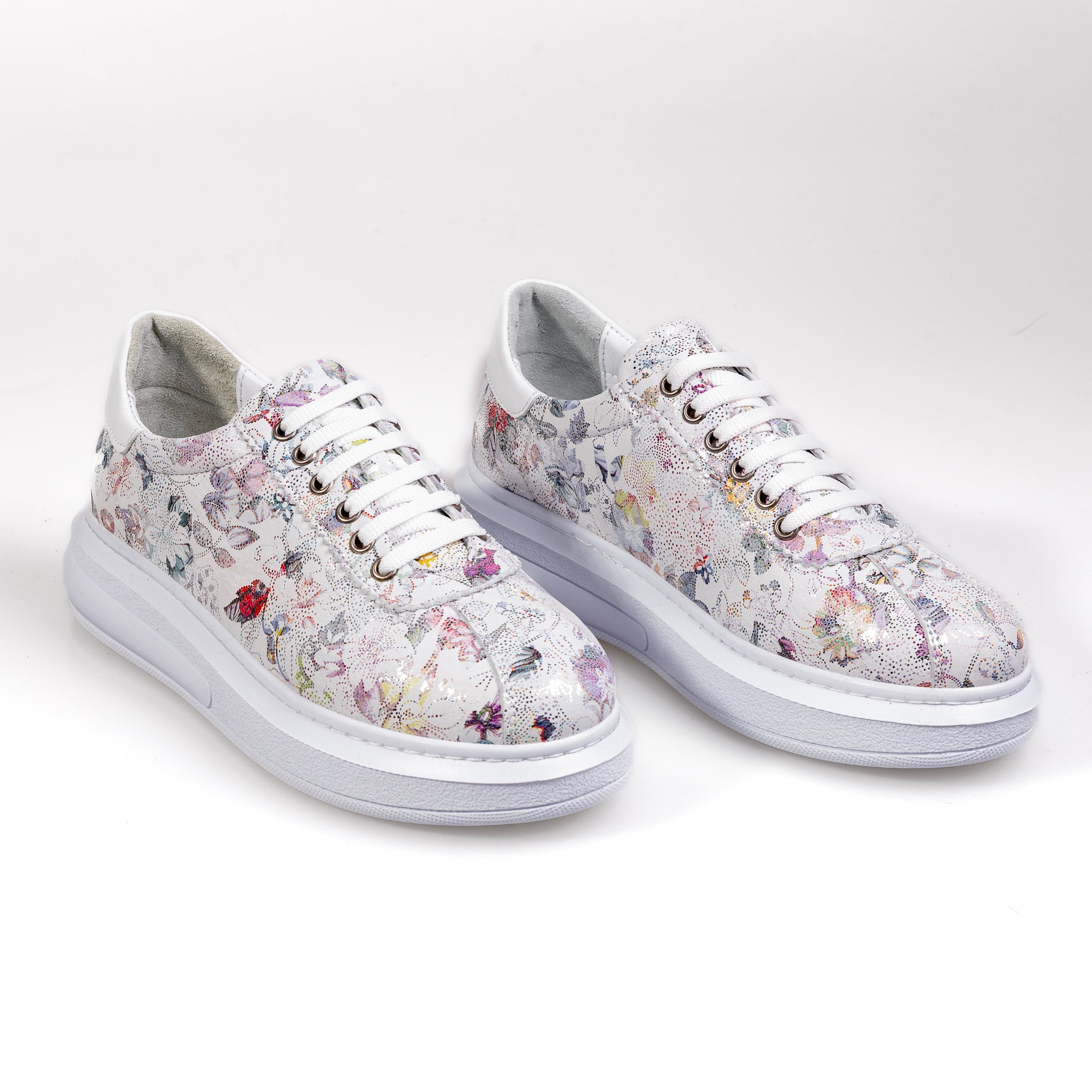 014 White – Women’s Elegant Genuine Leather Floral Sneakers