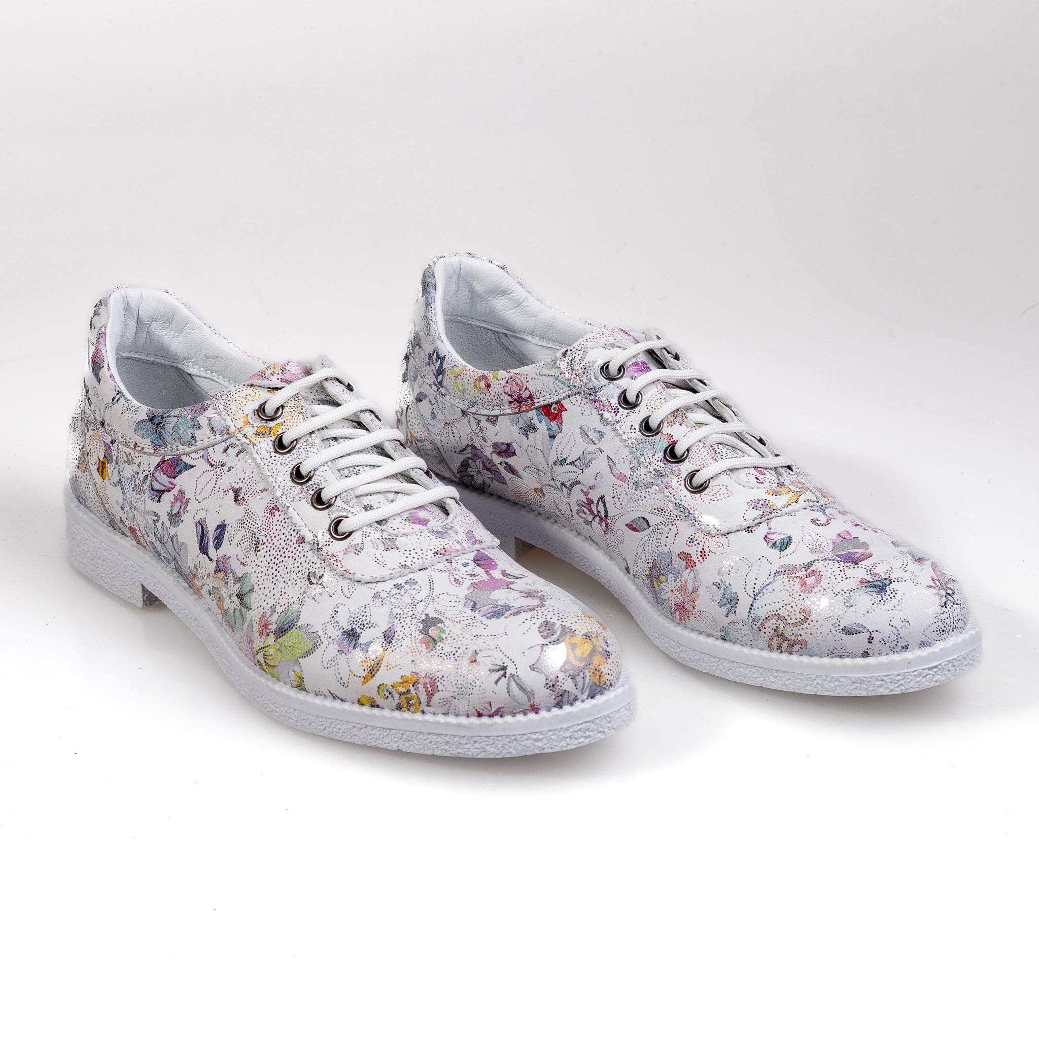 033 White – Premium Women’s Genuine Leather Everyday Shoes