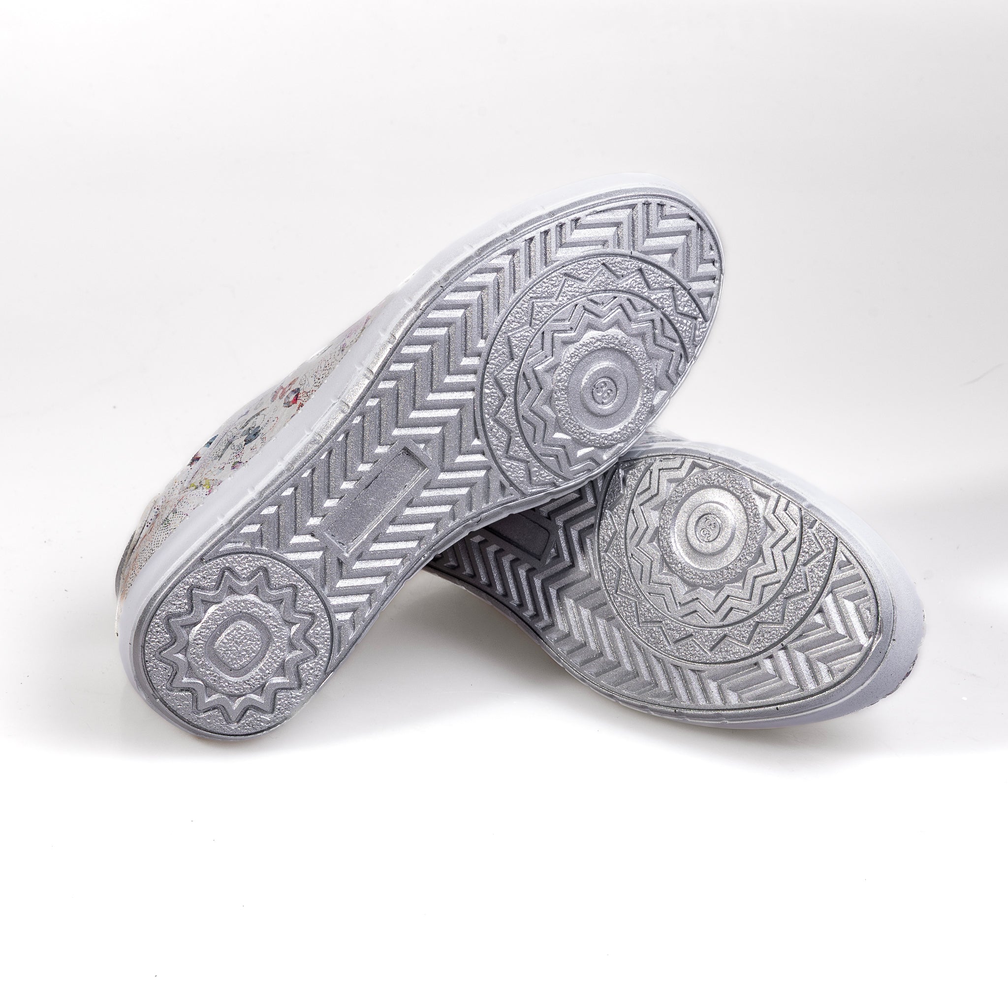 034 White – Women’s Floral Genuine Leather Comfort Sneakers