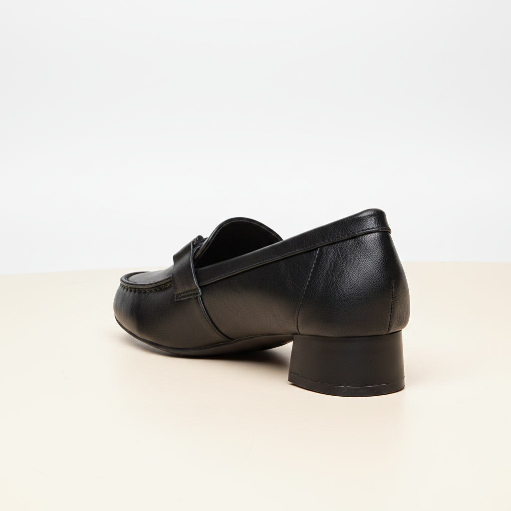W037003 Czarne damskie buty na wysokim obcasie